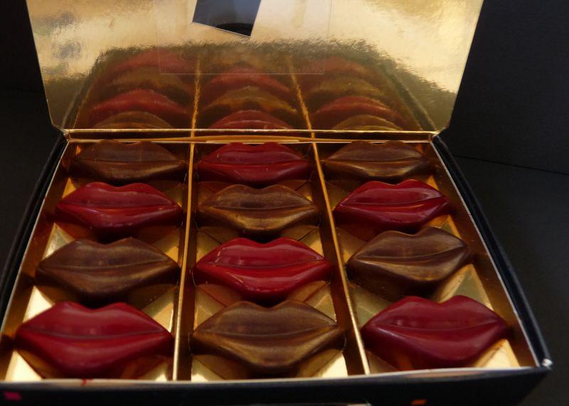 chocolat en forme de bouche les "baisers" de Christophe Roussel