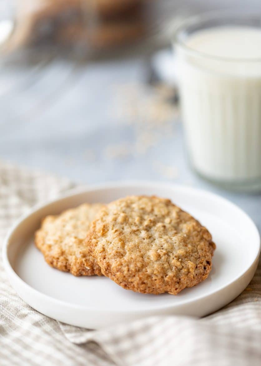 Quelques biscuits aux flocons d'avoine, les variantes de la recette des cookies aux flocons d'avoine. 