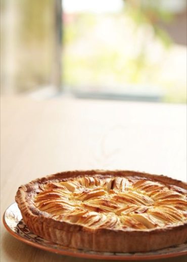 Un dessert traditionnel alsacien : la tarte aux pommes et aux épices.