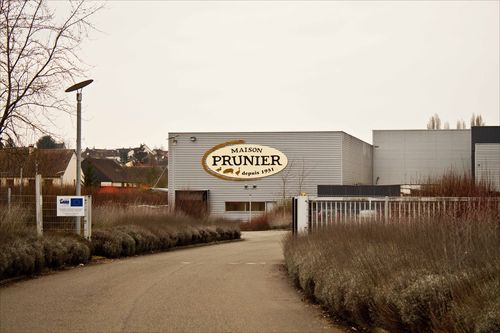 L'usine de rillettes de la maison Prunier à Connerré