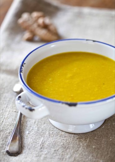 Une soupe aux légumes facile et épicée pour se requinquer en hiver.