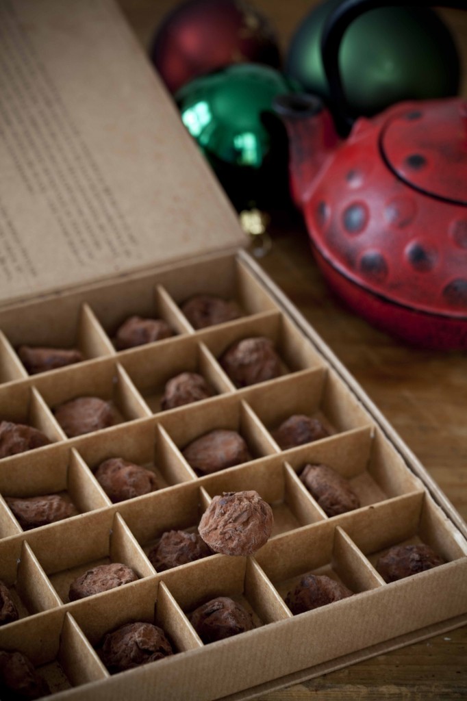 Cadeaux rouges Noël 2014 Café tasse truffes 1