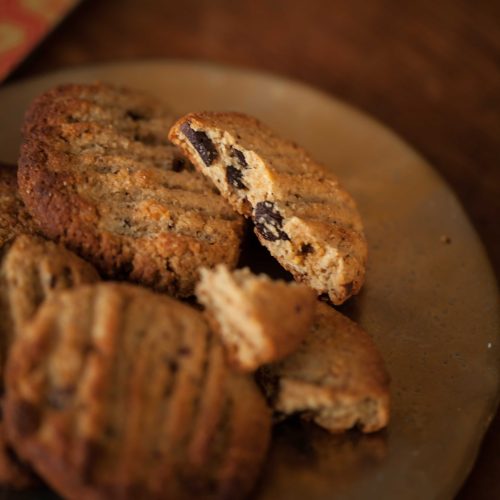 Des biscuits à IG bas pour le plaisir et sans la culpabilité aux amandes, à la coco et au chocolat