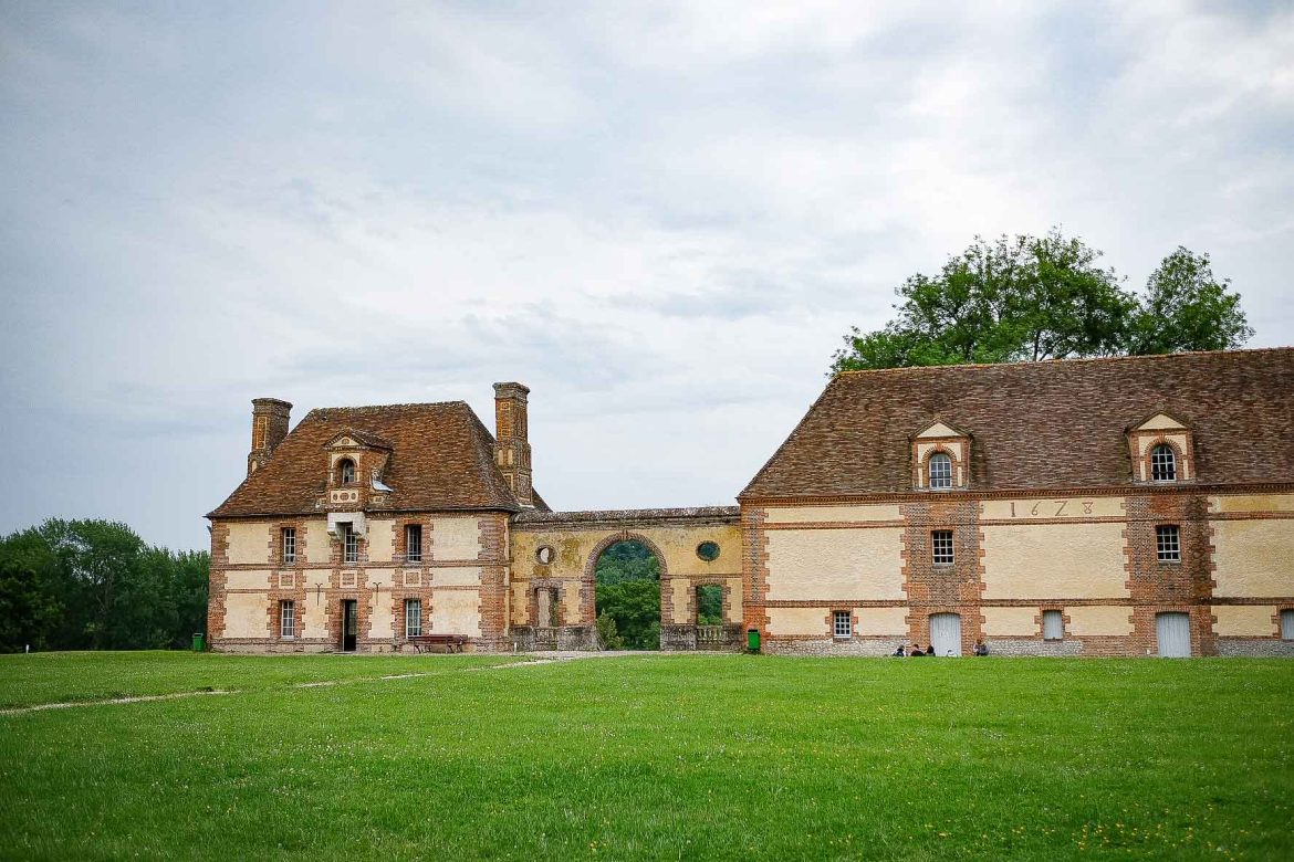 Orangerie et logis du régisseur du Domaine de Merval, sur la Route des Fromages de Normandie