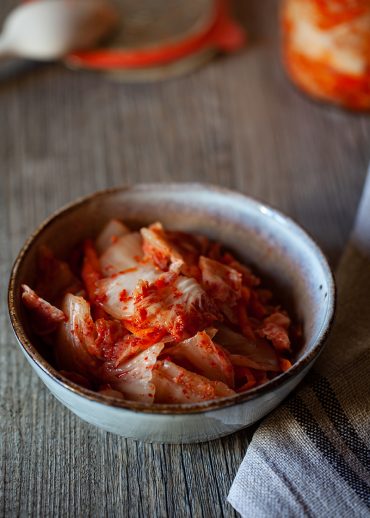 Chou fermenté au piment, le kimchi, recette coréenne