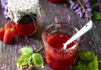 Ma recette de confiture de fraises à la rhubarbe peu sucrée