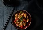 Recette chinoise de poulet à l'ananas sauce aigre-douce