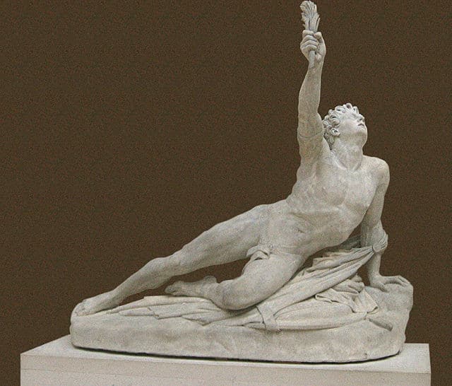 Sculpture représentant Euclès après sa course depuis Marathon jusqu'à Athènes. Sculpture de Jean-Pierre Cortot, au Louvre. ©CC