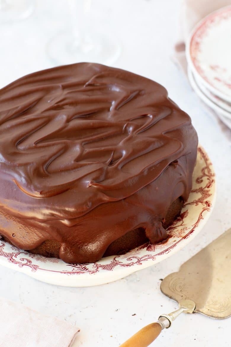 La ganache brillante et fondante du gâteau au chocolat, la recette