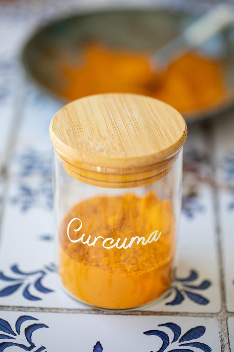 Le curcuma est l'ingrédient principal du ras el hanout jaune