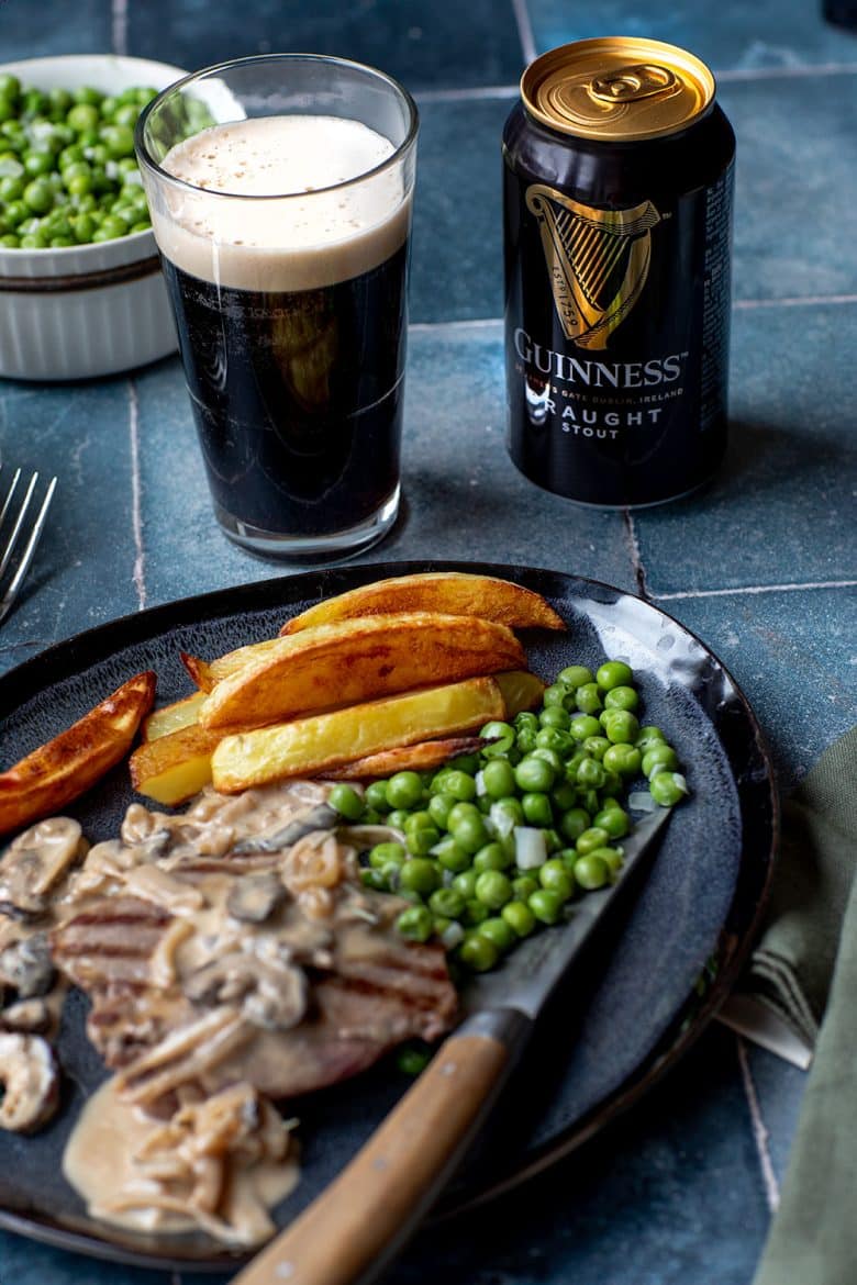 Guinness et sauce au whisky sont un bon accord met bière. 