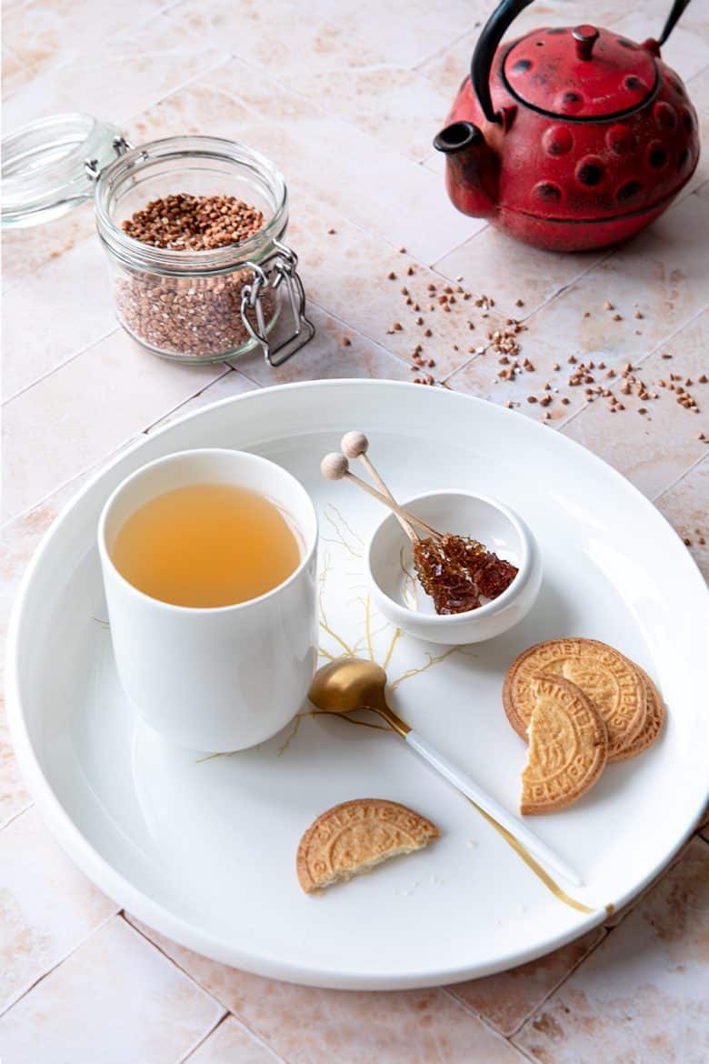 Le thé de sarrasin ou sobacha est une boisson sans gluten et sans théine. 